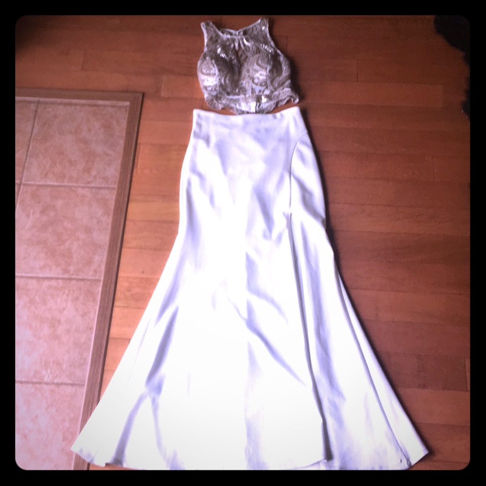 Two piece prom dress off whit and gold sequin top